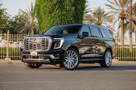 Voyager en groupe avec style grâce à voiture 8 places luxe